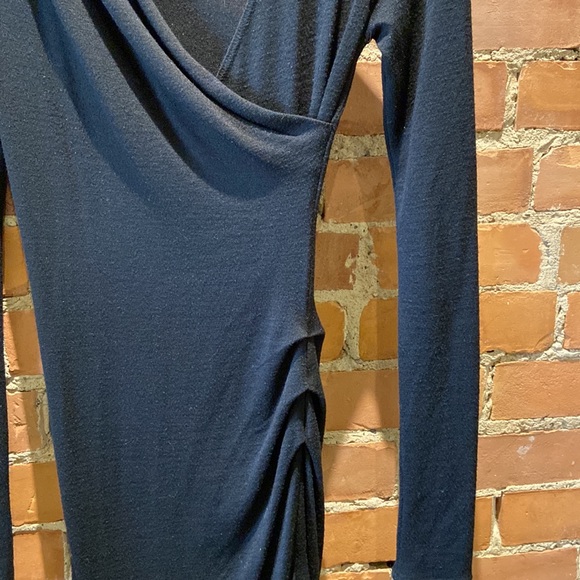 Aritzia Wilfred dress size XS - Picture 3 of 6